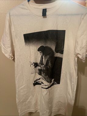 Billy Joel  Creme short sleeve TShirt Mens  small